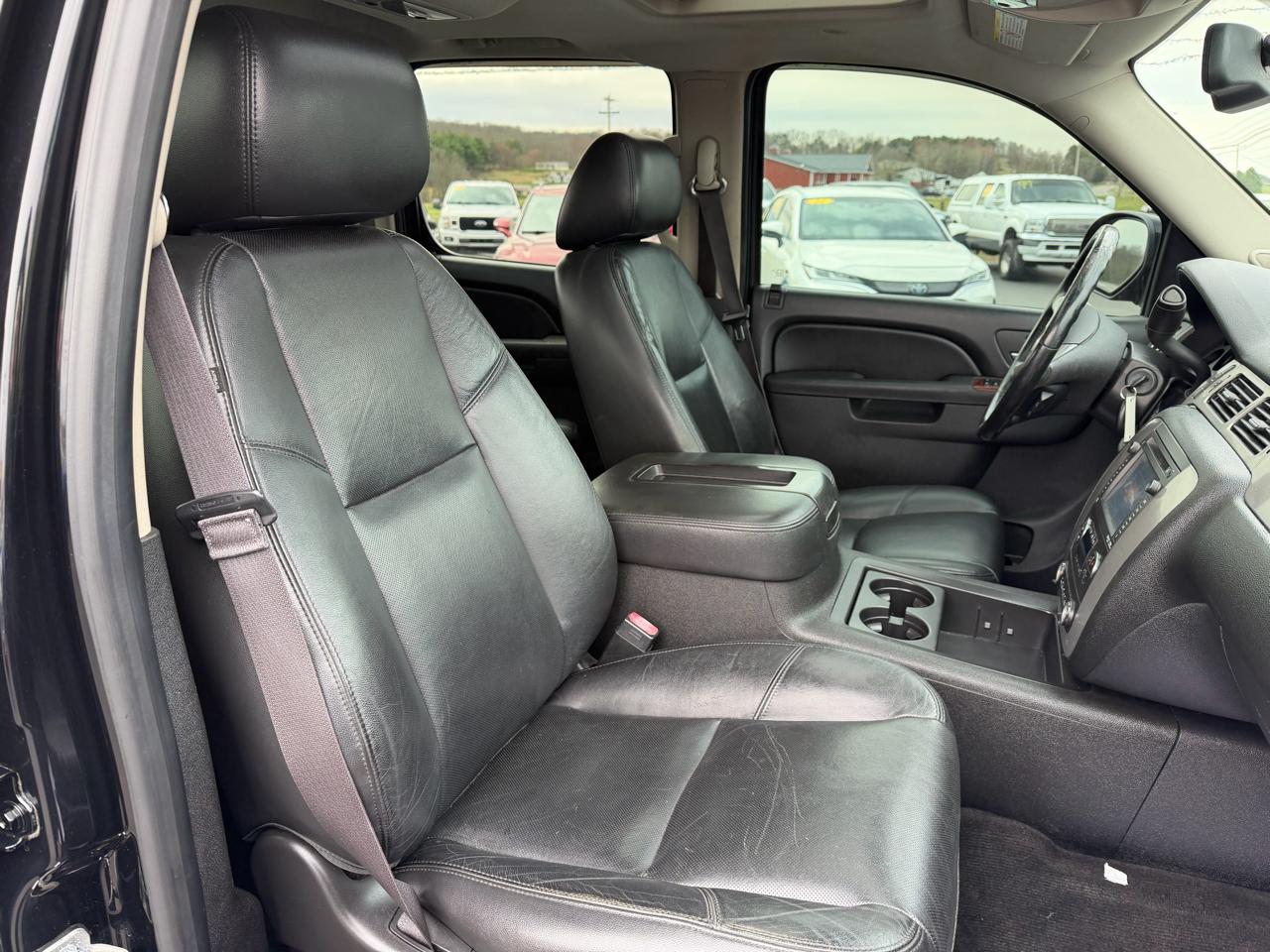 Chevrolet Silverado 2500HD 4WD Crew Cab 153.7" LTZ 2013