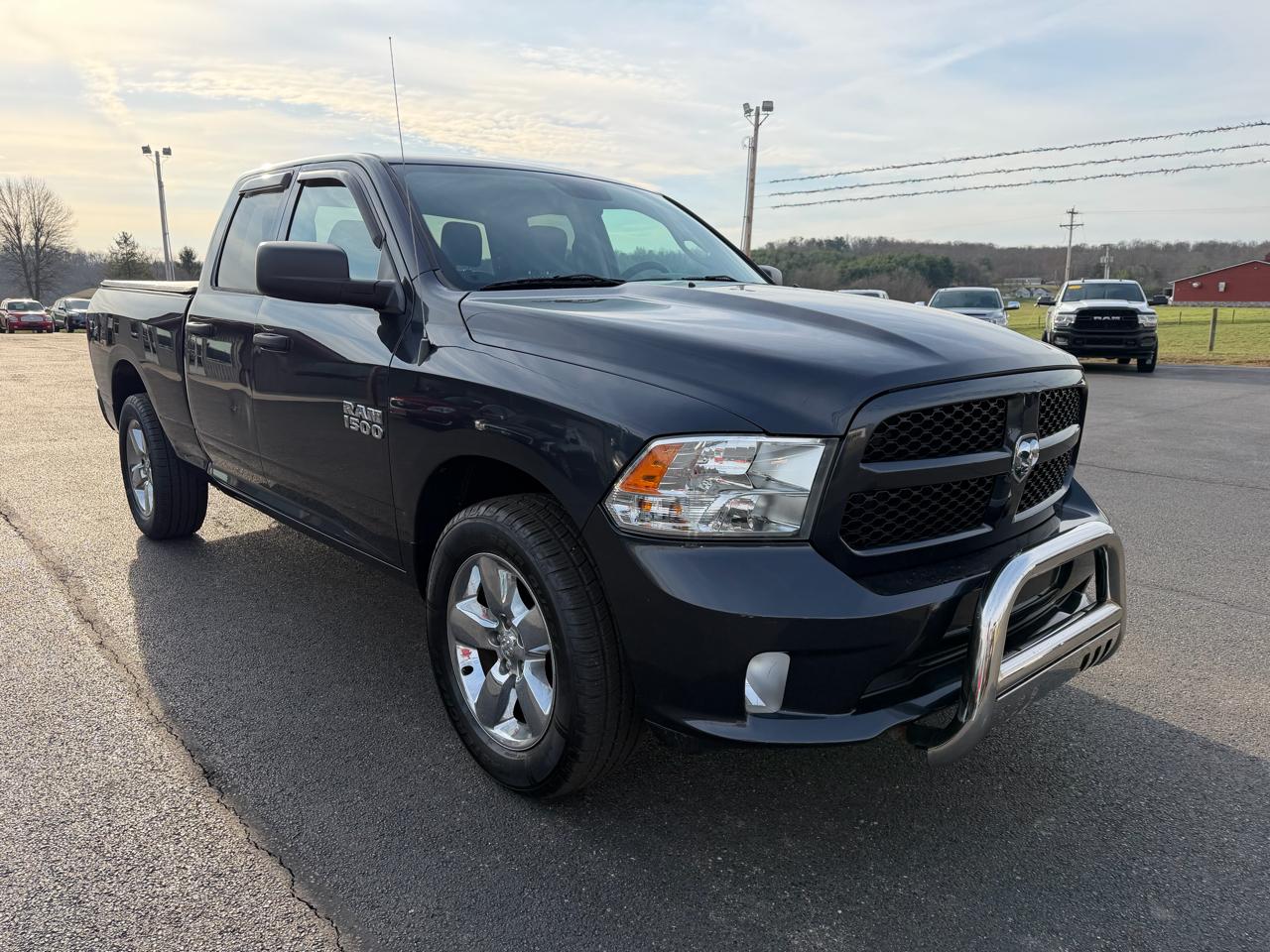 RAM 1500 Express 4x4 Quad Cab 6'4" Box 2018