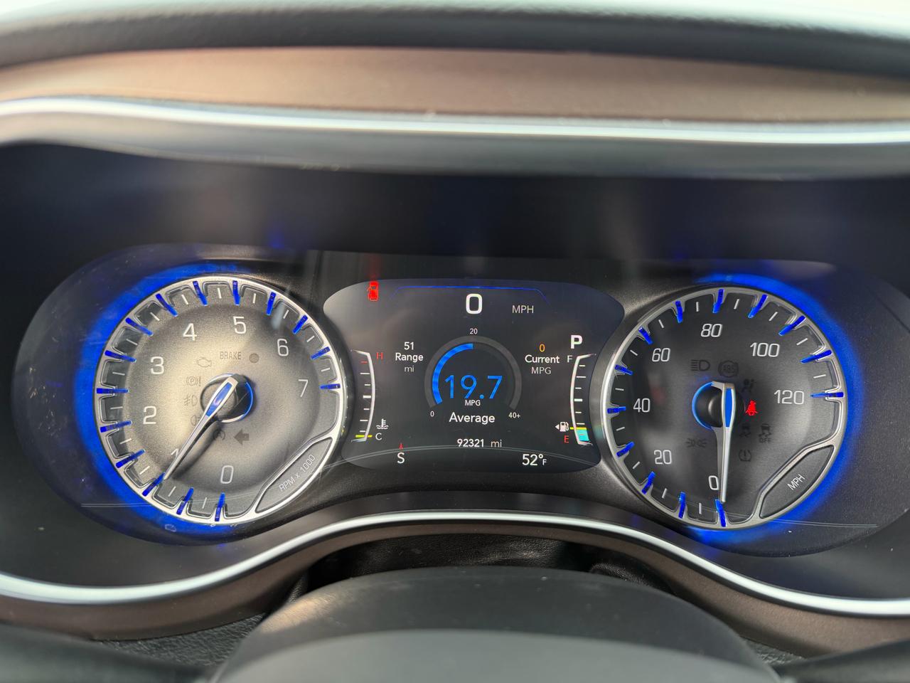 Chrysler Pacifica Touring-L Plus FWD 2017