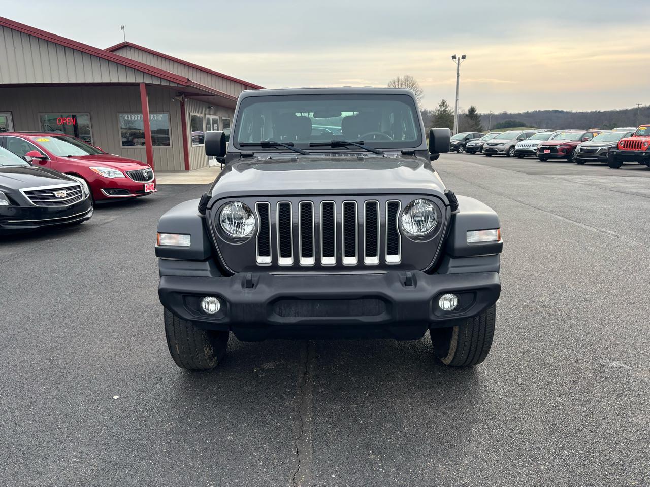 Jeep Wrangler Sport 4x4 2019