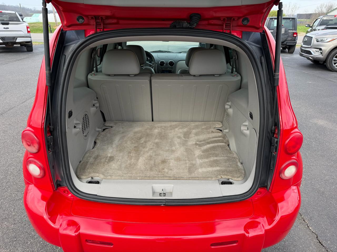 Chevrolet HHR FWD 4dr LT w/2LT 2011