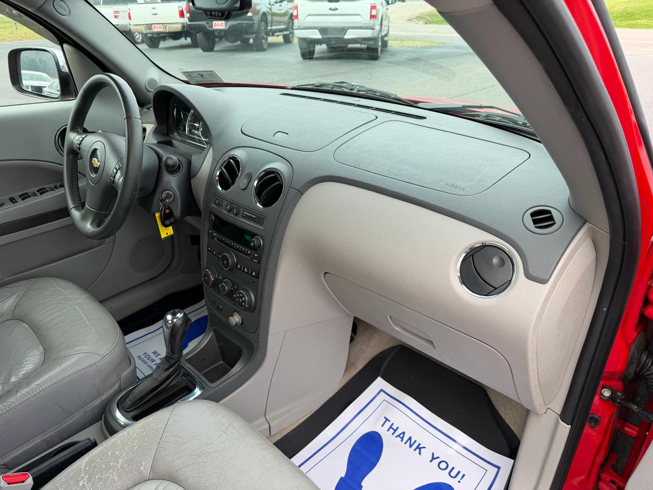 Chevrolet HHR FWD 4dr LT w/2LT 2011