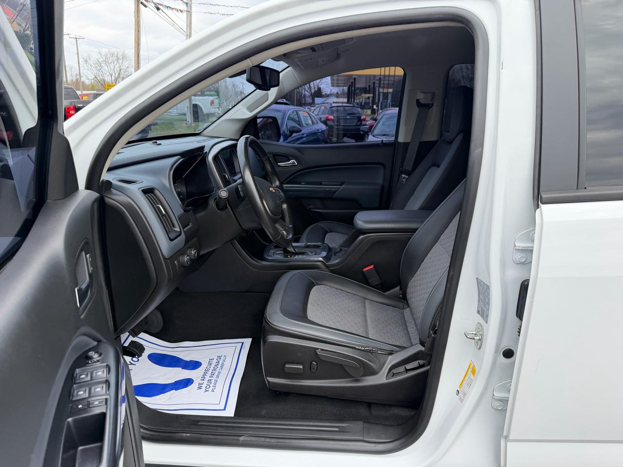 Chevrolet Colorado 4WD Crew Cab 128" Z71 2021