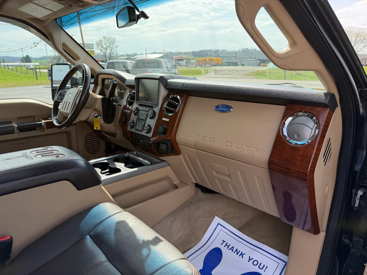 Ford Super Duty F-350 SRW  2015