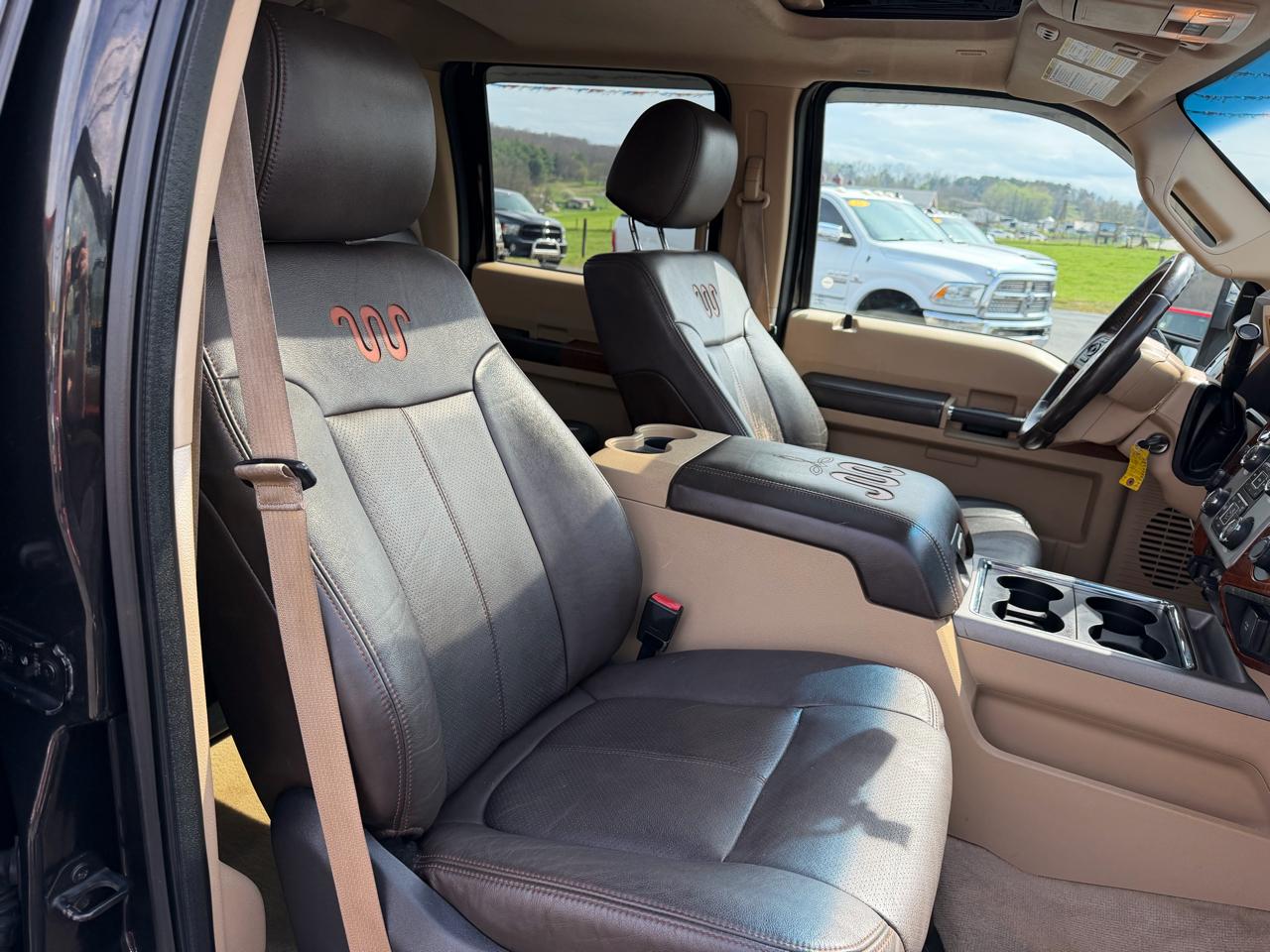Ford Super Duty F-350 SRW  2015