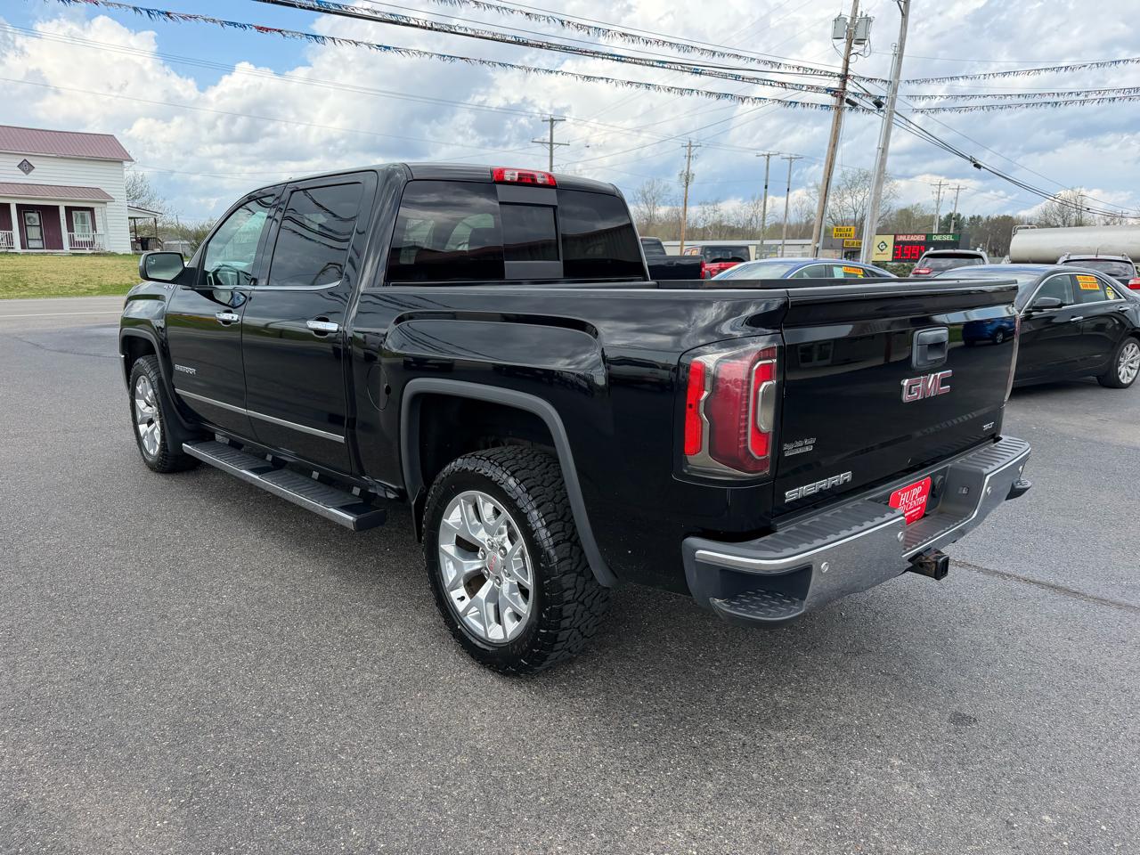 View vehicle photo 6