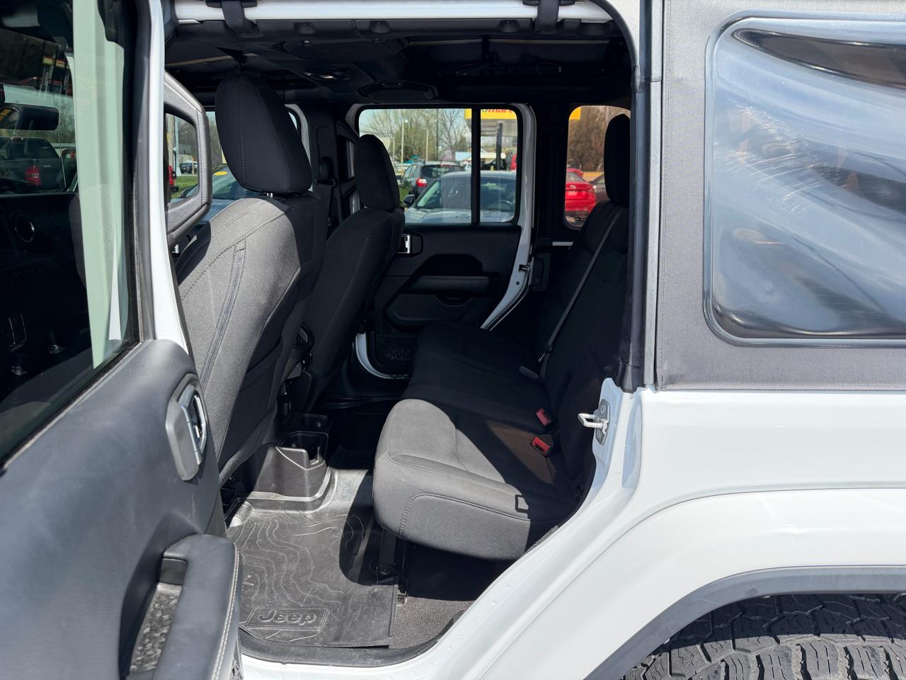 Jeep Wrangler Unlimited Sahara 4x4 2018