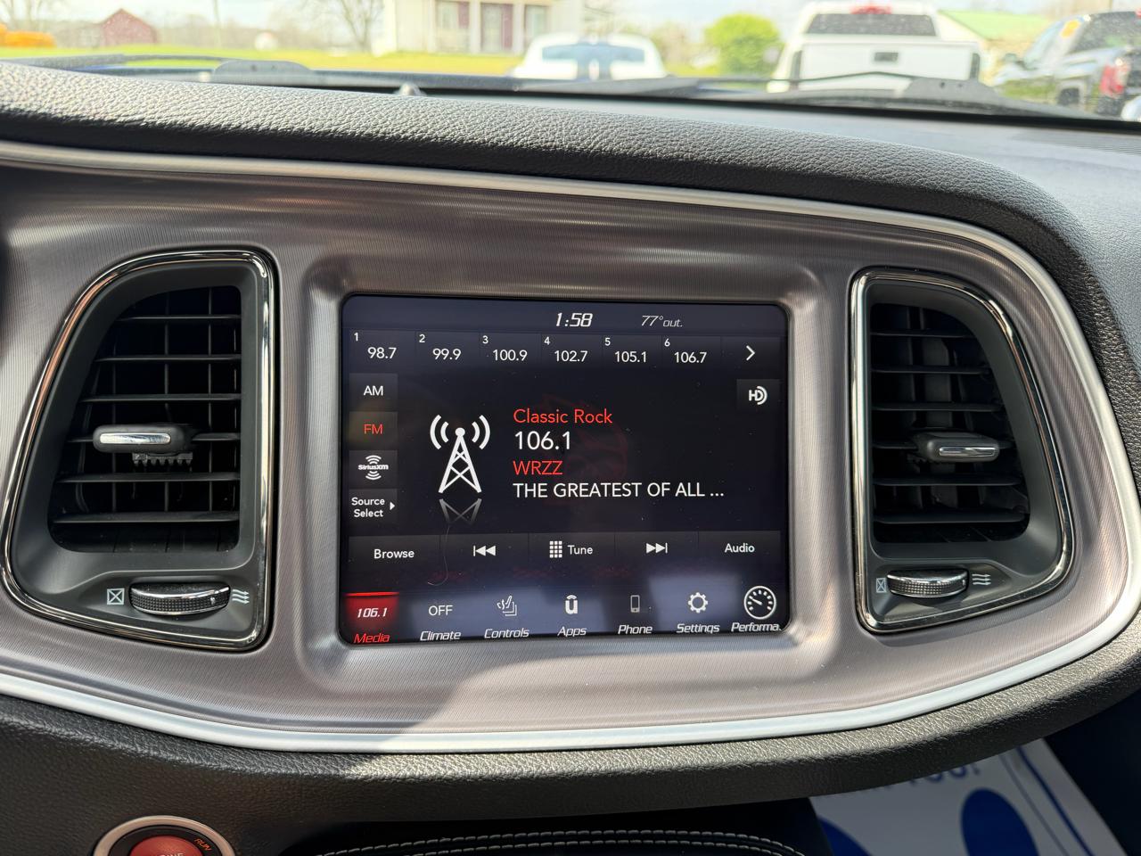 Dodge Challenger SRT Hellcat RWD 2020