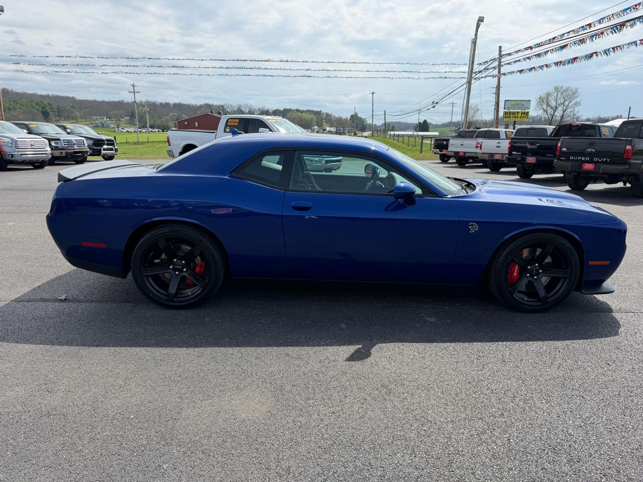 Dodge Challenger SRT Hellcat RWD 2020