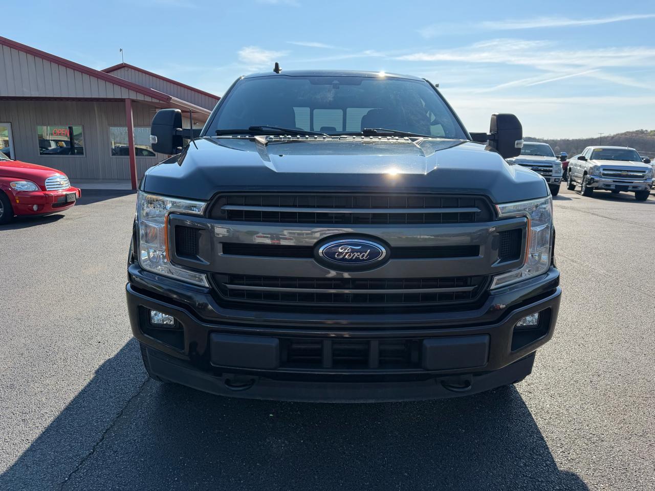 Ford F-150 XLT 4WD 2019