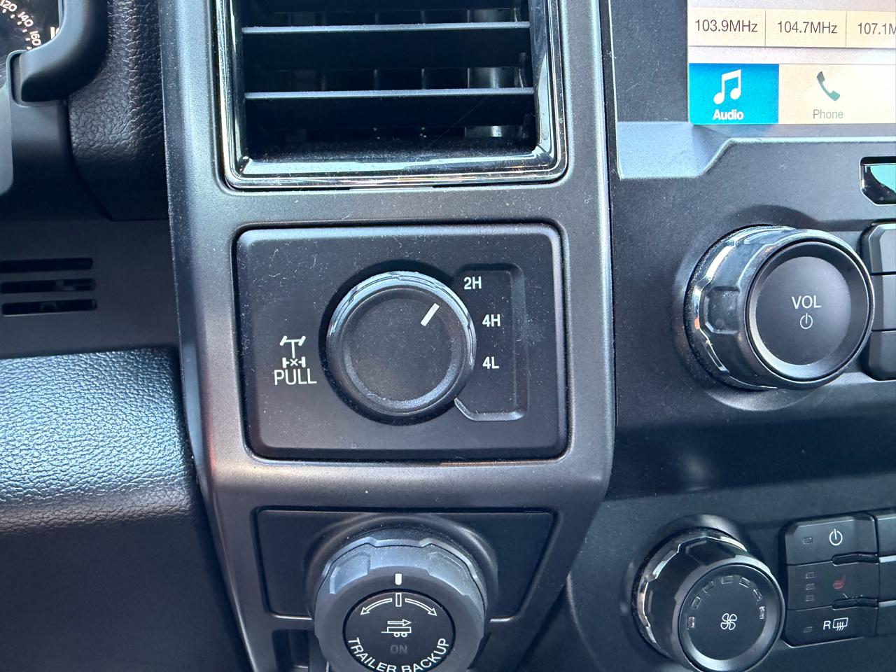 Ford F-150 XLT 4WD 2019