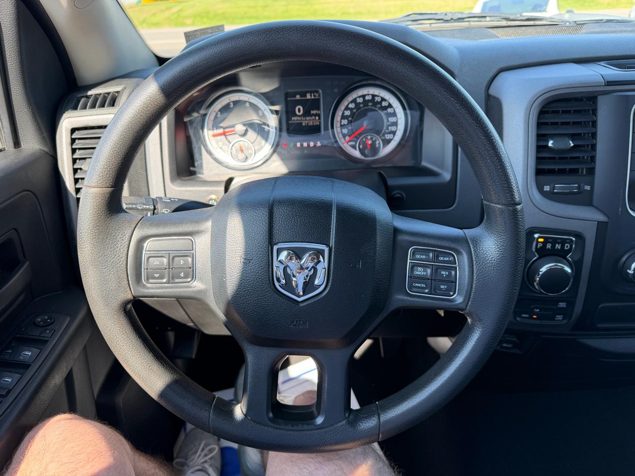 RAM 1500 Classic Express 4x4 Quad Cab 6'4" Box 2019