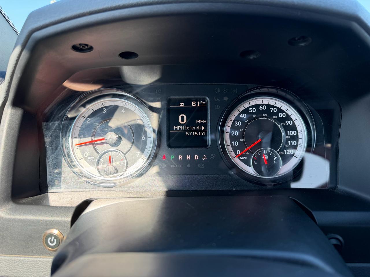 RAM 1500 Classic Express 4x4 Quad Cab 6'4" Box 2019