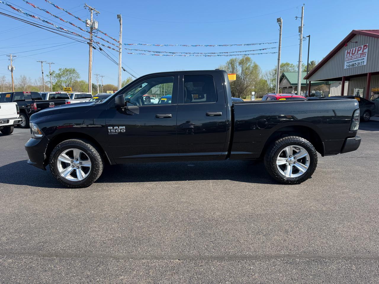 RAM 1500 Classic Express 4x4 Quad Cab 6'4" Box 2019