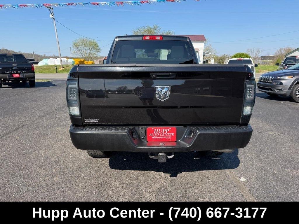 RAM 1500 Classic Express 4x4 Quad Cab 6'4" Box 2019