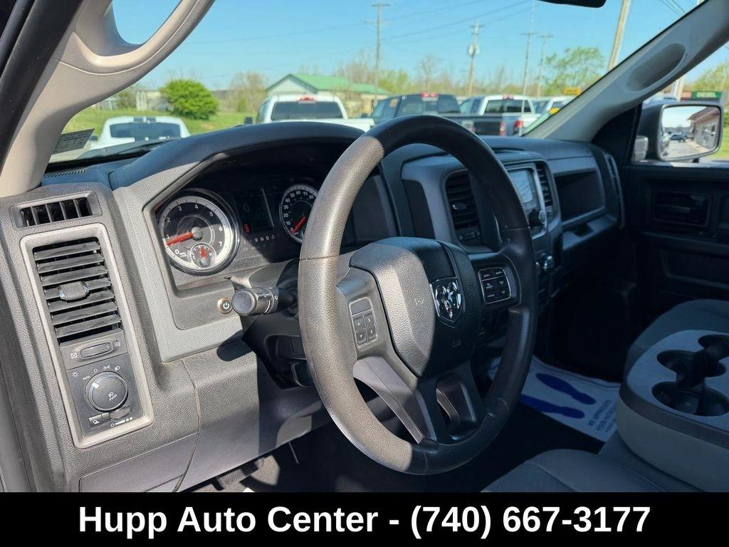 RAM 1500 Classic Express 4x4 Quad Cab 6'4" Box 2019