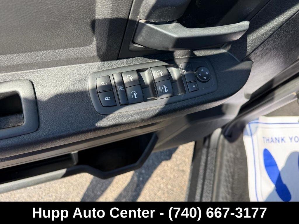 RAM 1500 Classic Express 4x4 Quad Cab 6'4" Box 2019