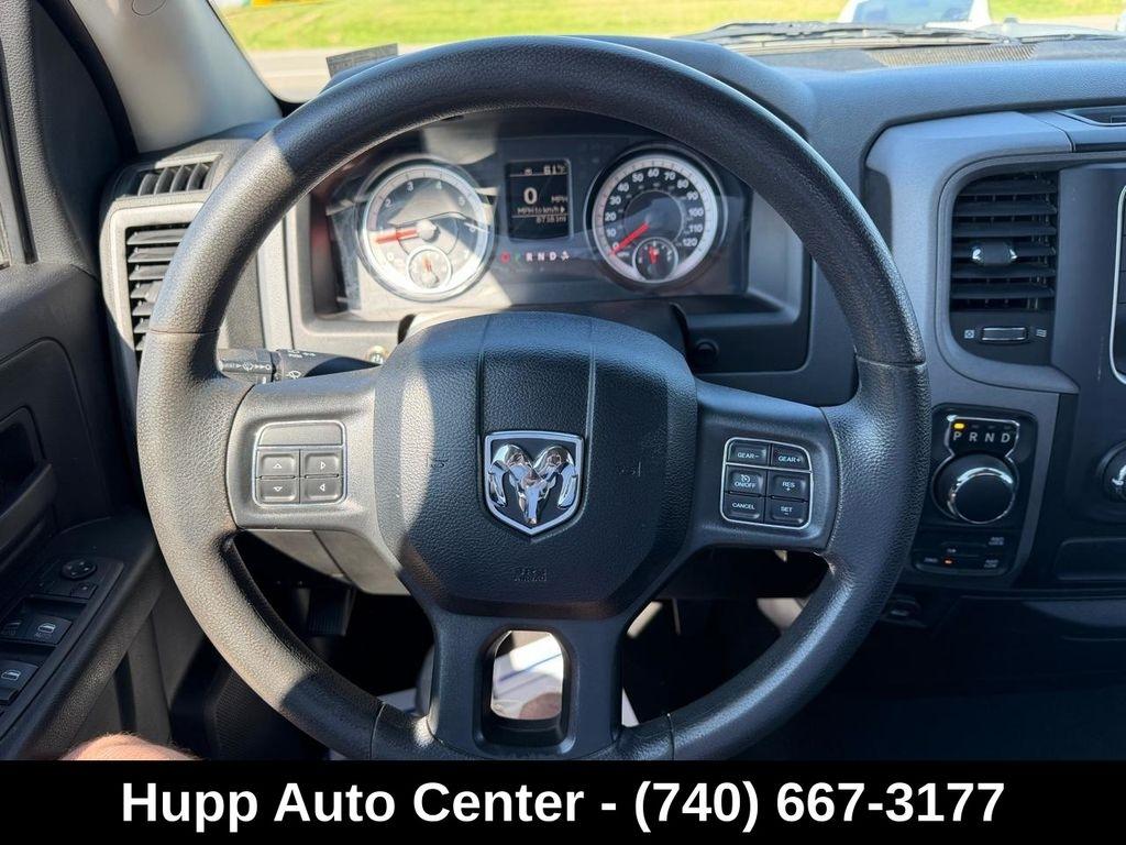 RAM 1500 Classic Express 4x4 Quad Cab 6'4" Box 2019