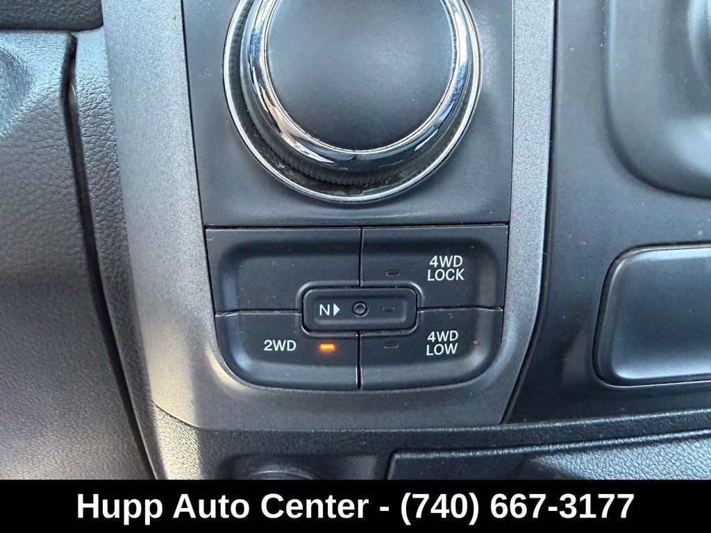 RAM 1500 Classic Express 4x4 Quad Cab 6'4" Box 2019