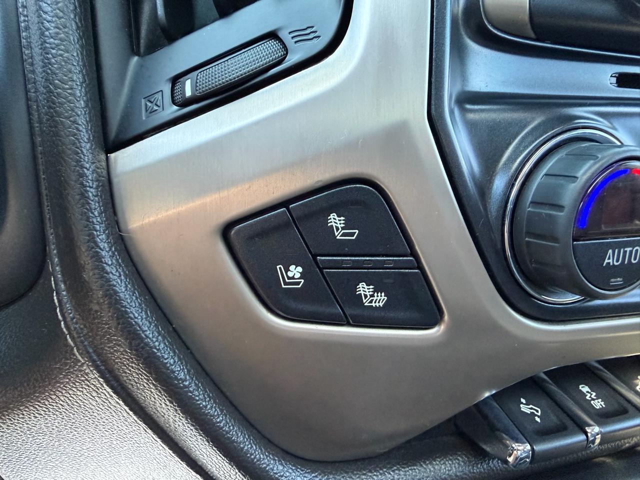 GMC Sierra 3500HD 4WD Crew Cab 153.7" Denali 2018