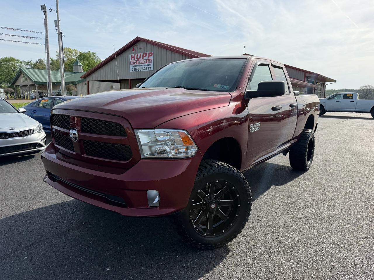 RAM 1500 Classic Express 4x4 Quad Cab 6'4" Box 2019