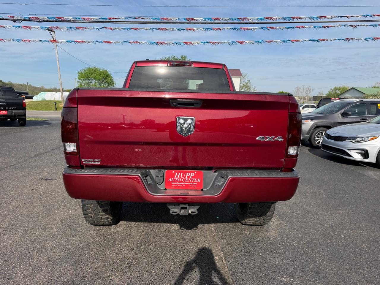 RAM 1500 Classic Express 4x4 Quad Cab 6'4" Box 2019