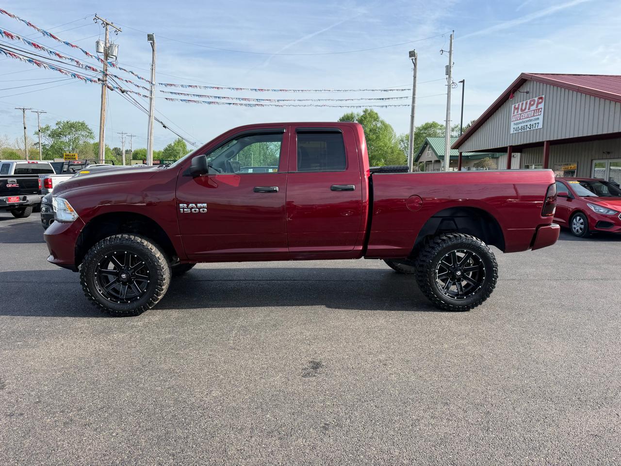 RAM 1500 Classic Express 4x4 Quad Cab 6'4" Box 2019