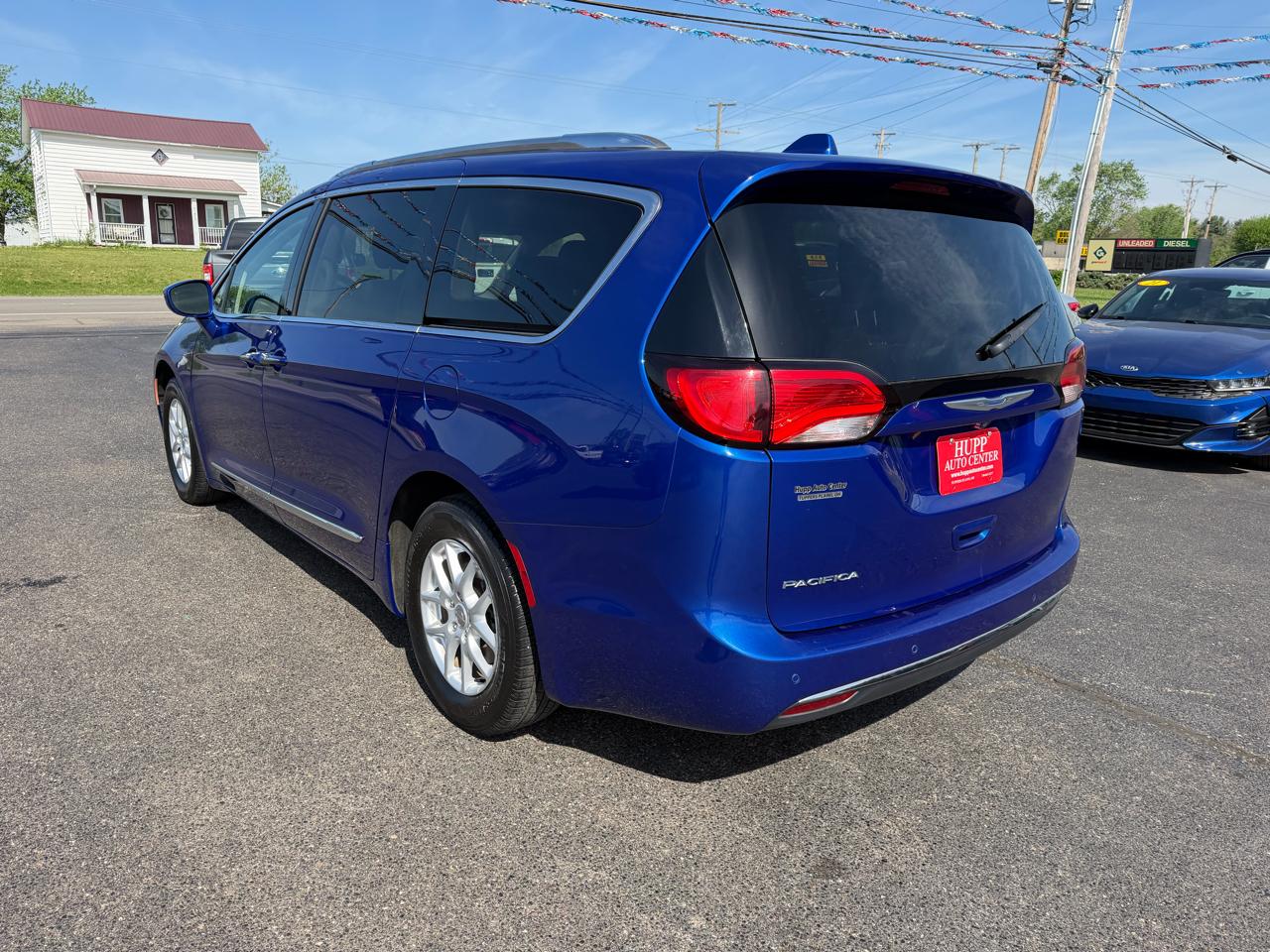 Chrysler Pacifica Touring L FWD 2020