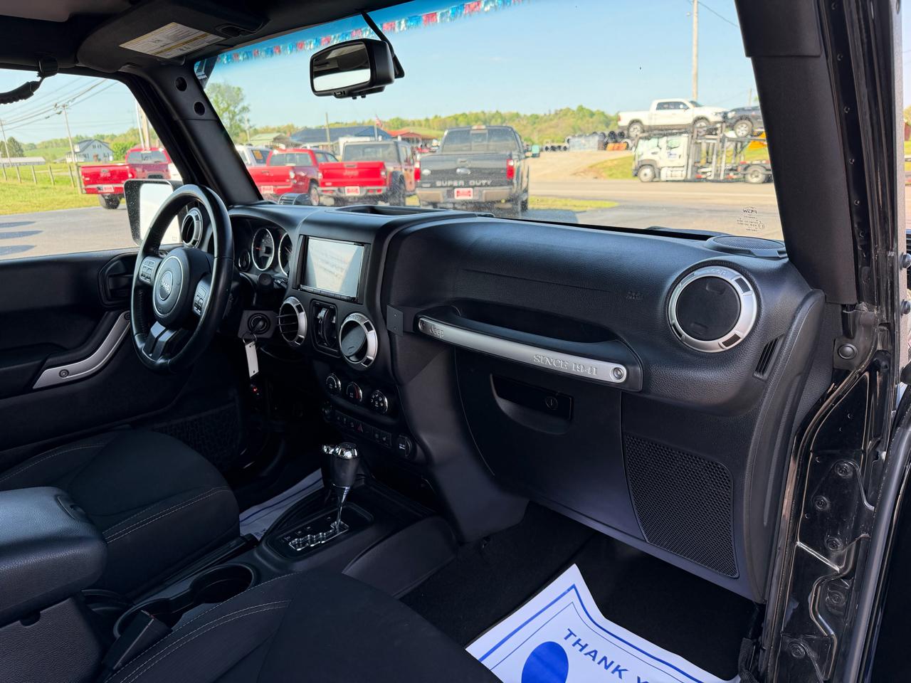 Jeep Wrangler Unlimited 4WD 4dr Sahara 2016