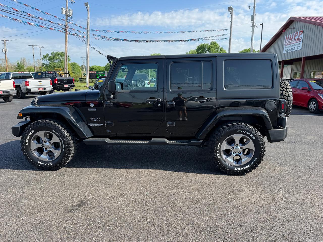 Jeep Wrangler Unlimited 4WD 4dr Sahara 2016