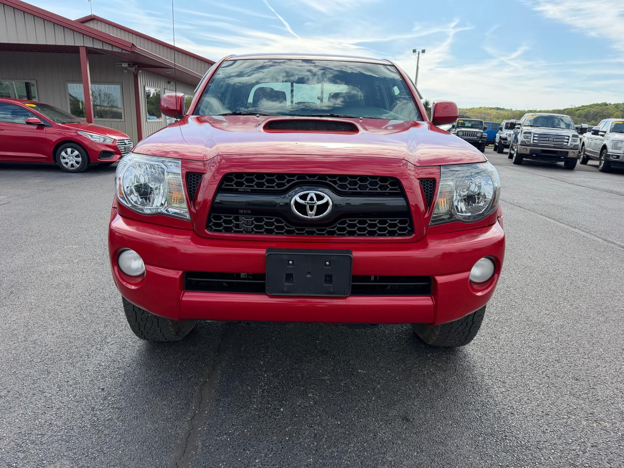 Toyota Tacoma 4WD Double V6 MT (Natl) 2011
