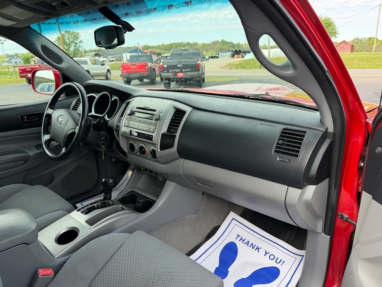 Toyota Tacoma 4WD Double V6 MT (Natl) 2011