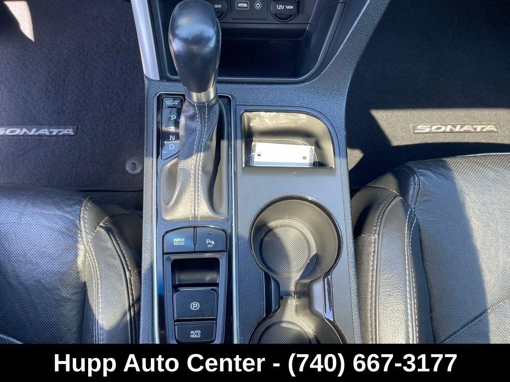 Hyundai Sonata 4dr Sdn 2.0T Limited w/Gray Accents 2015