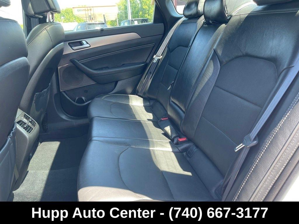 Hyundai Sonata 4dr Sdn 2.0T Limited w/Gray Accents 2015