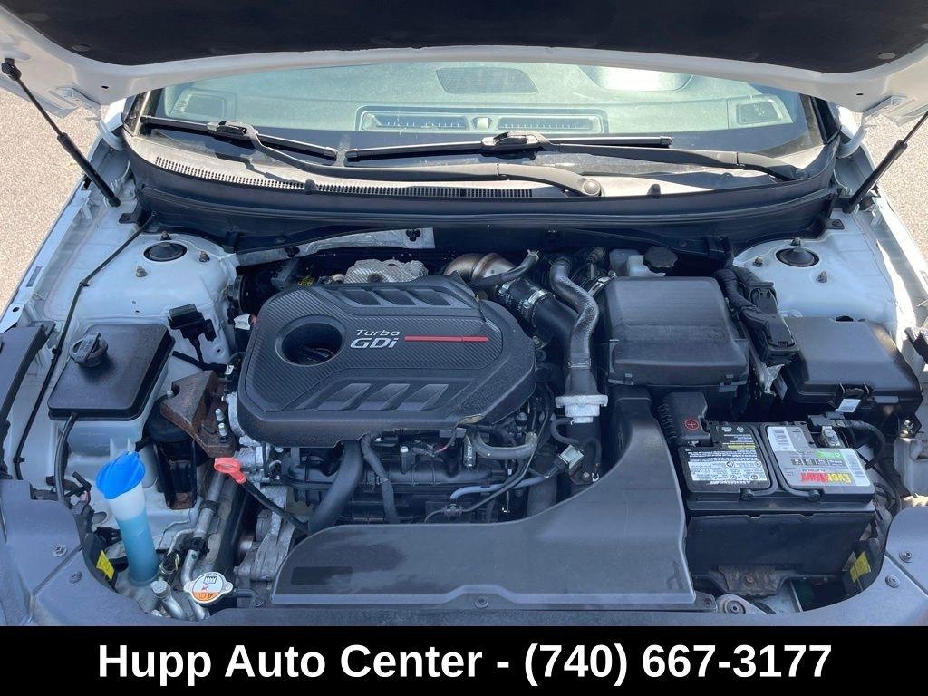 Hyundai Sonata 4dr Sdn 2.0T Limited w/Gray Accents 2015