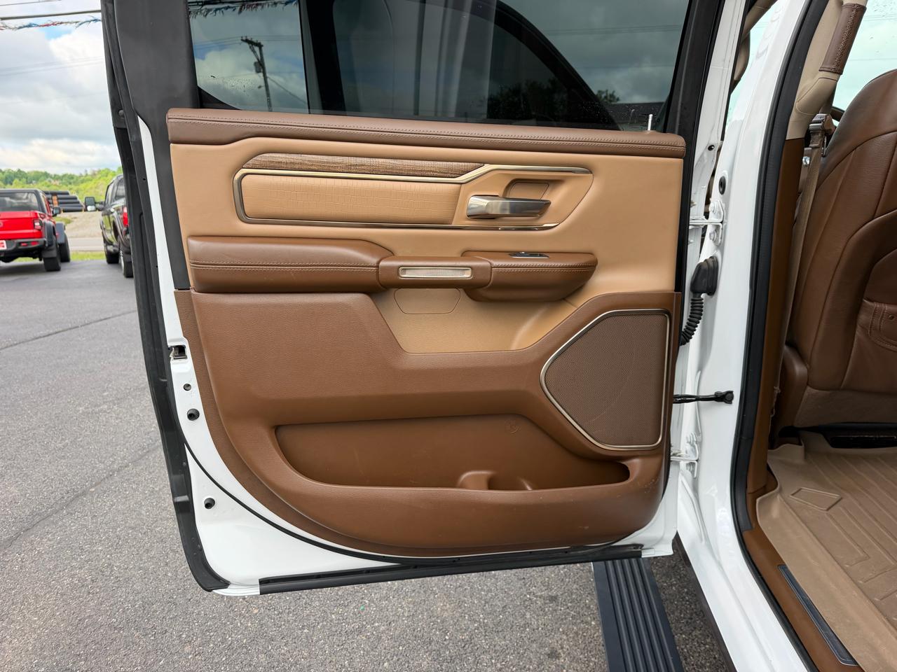 RAM 1500 Longhorn 4x4 Crew Cab 5'7" Box 2019