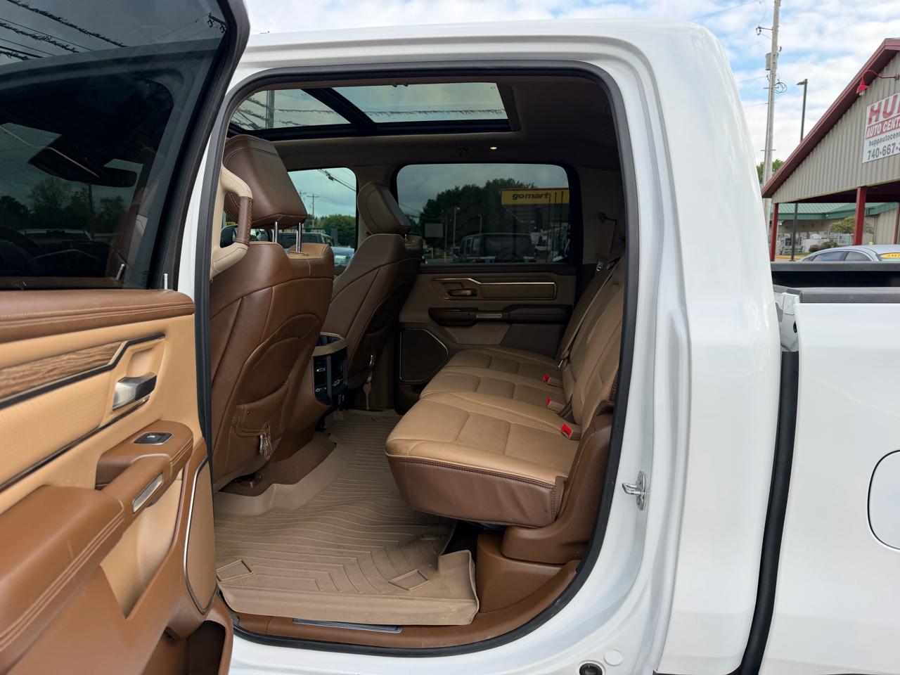 RAM 1500 Longhorn 4x4 Crew Cab 5'7" Box 2019