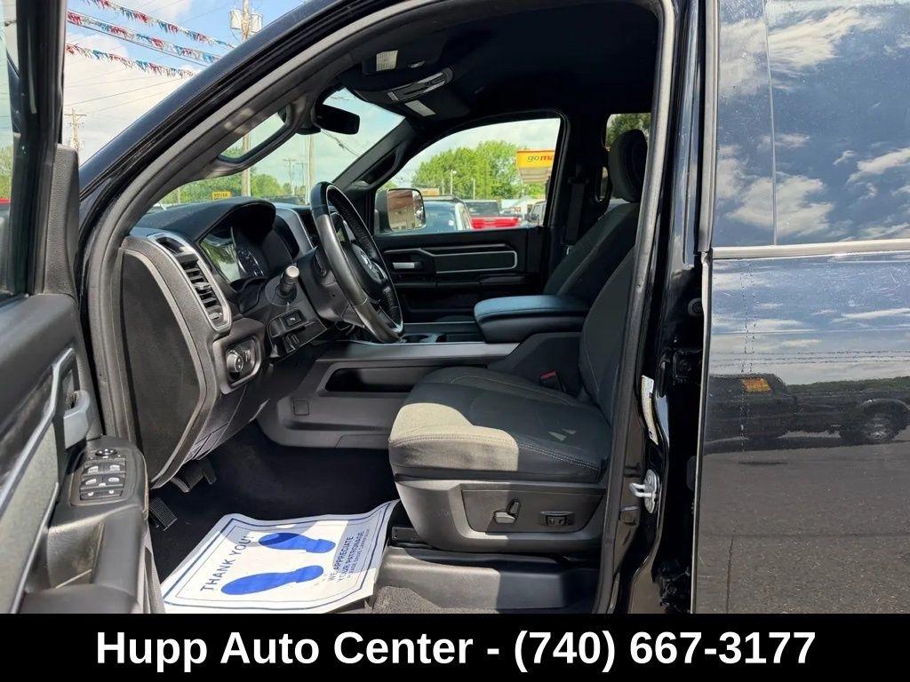 RAM 2500 Big Horn 4x4 Crew Cab 6'4" Box 2021
