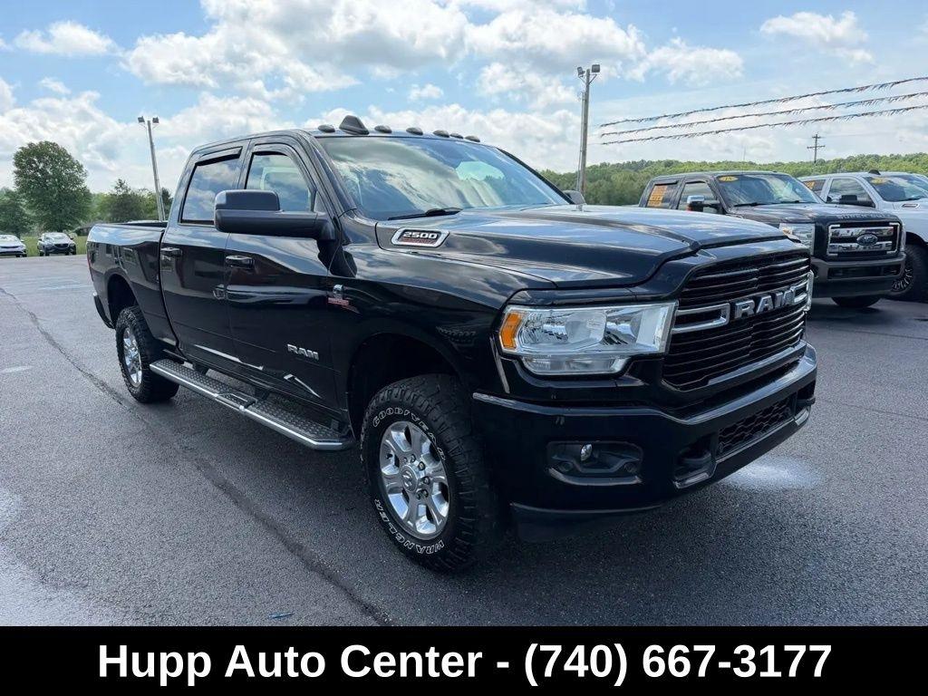 RAM 2500 Big Horn 4x4 Crew Cab 6'4" Box 2021