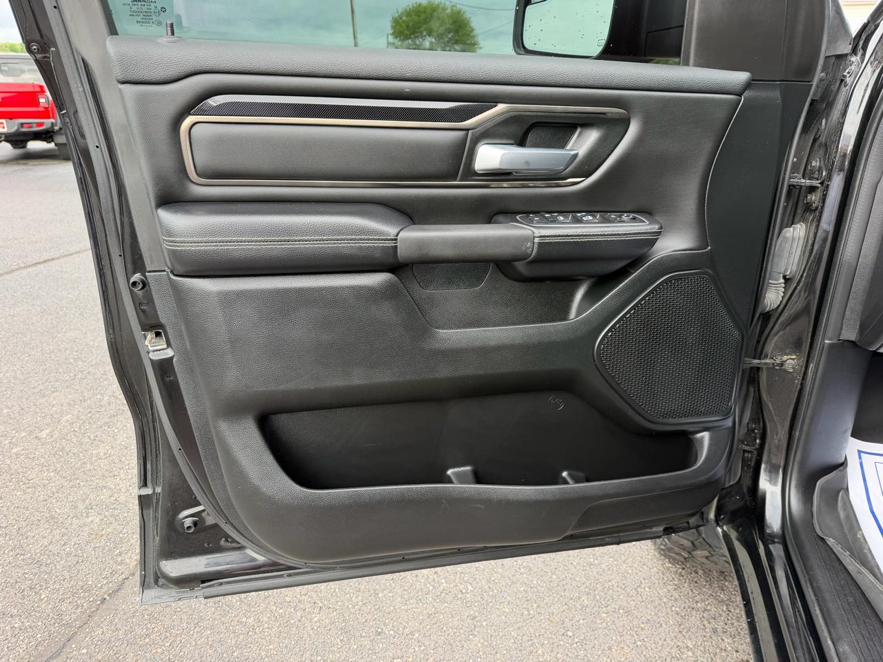 RAM 1500 Sport Crew Cab 4WD 2021