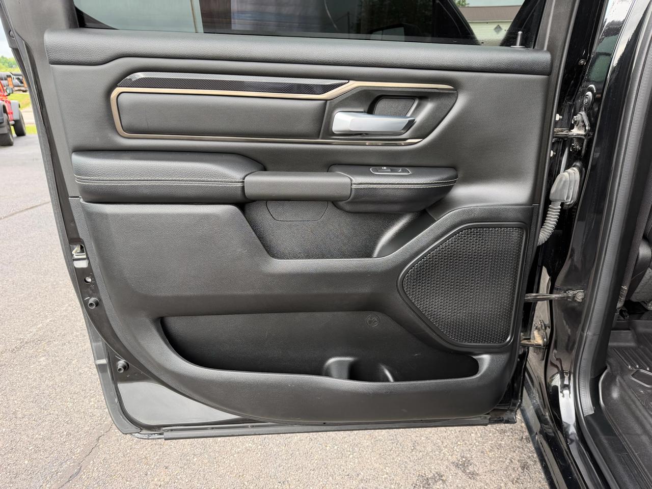 RAM 1500 Sport Crew Cab 4WD 2021