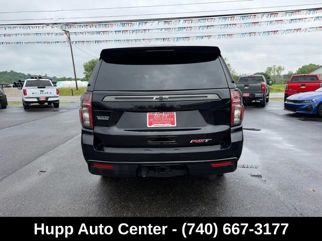 Chevrolet Suburban 4WD 4dr RST 2022