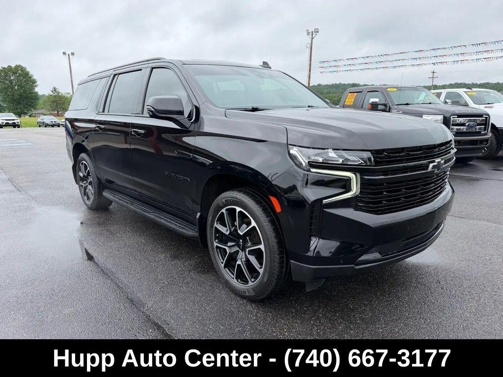 Chevrolet Suburban 4WD 4dr RST 2022