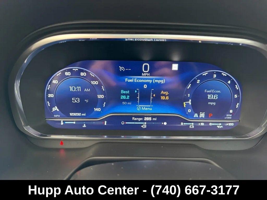 Chevrolet Suburban 4WD 4dr RST 2022