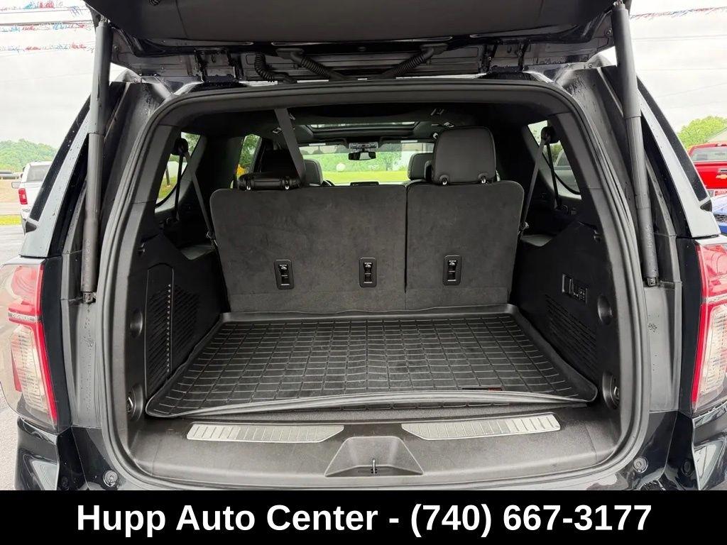 Chevrolet Suburban 4WD 4dr RST 2022