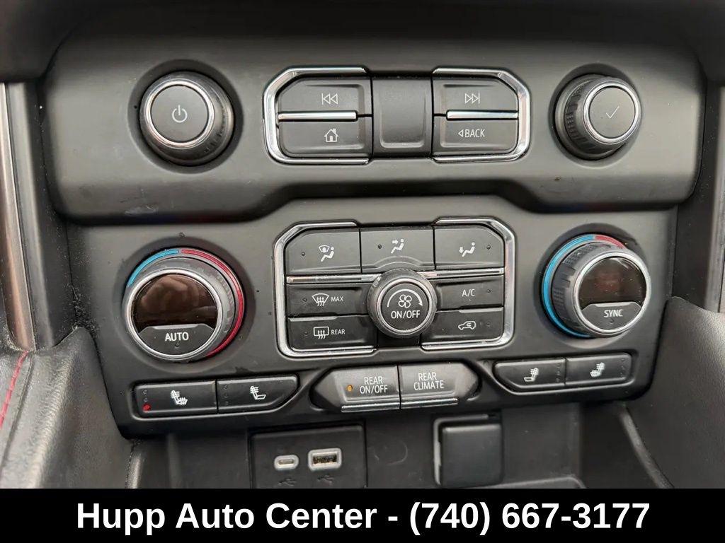Chevrolet Suburban 4WD 4dr RST 2022