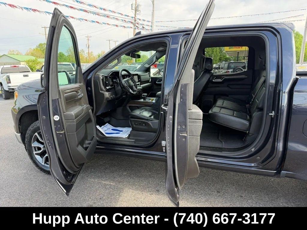 Chevrolet Silverado 1500 4WD Crew Cab 147" LT w/1LT 2022