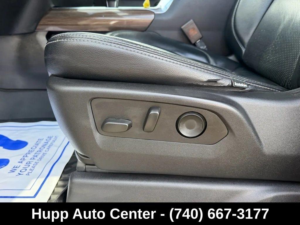 Chevrolet Silverado 1500 4WD Crew Cab 147" LT w/1LT 2022