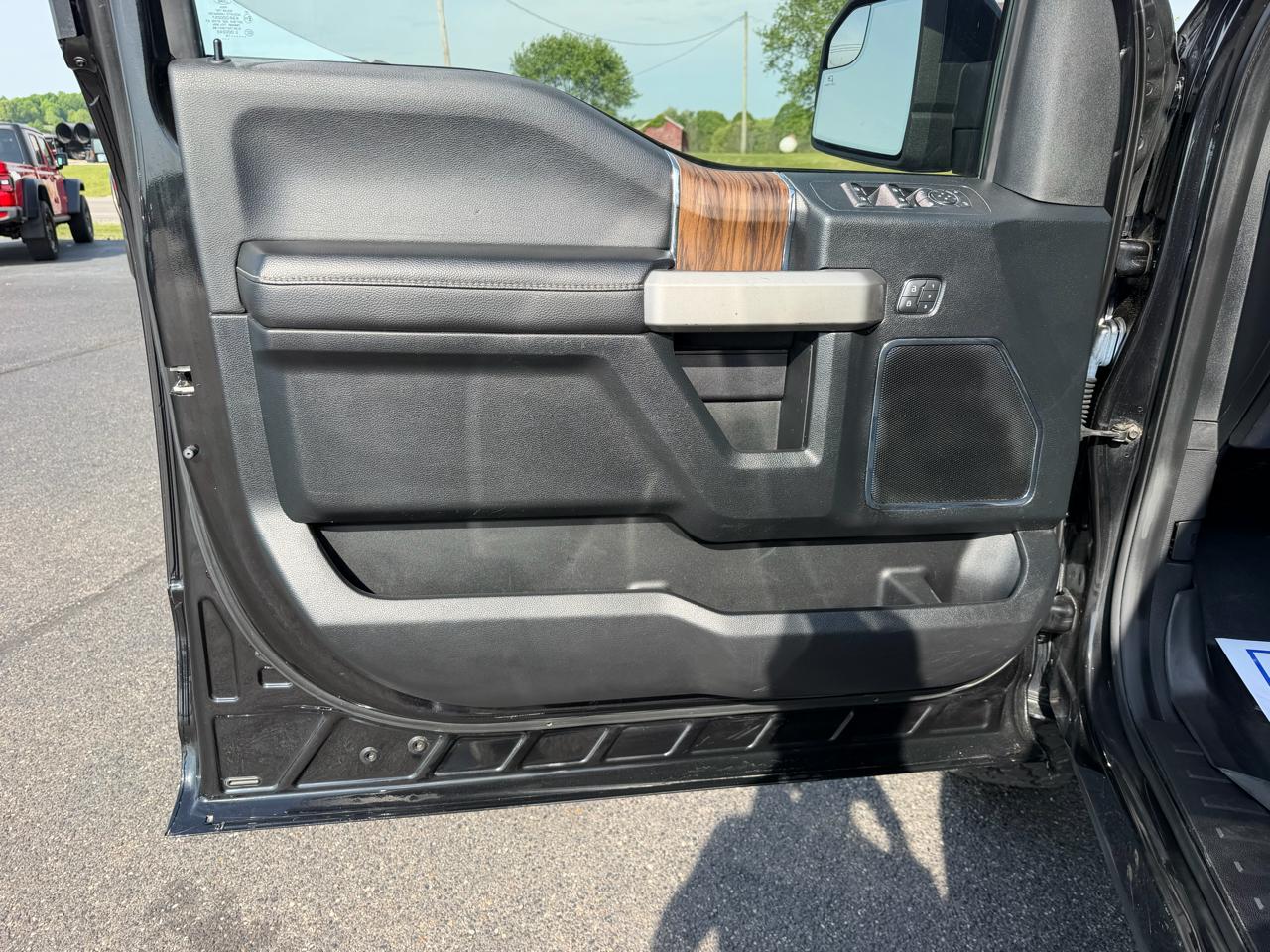 Ford F-150  2019