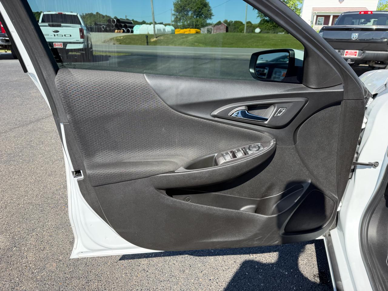Chevrolet Malibu 4dr Sdn 1LT 2023